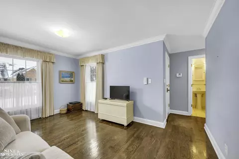 900 Bishop, Grosse Pointe Park, MI 48230 photo 19