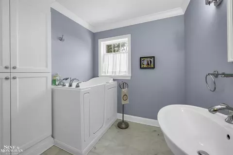 900 Bishop, Grosse Pointe Park, MI 48230 photo 20