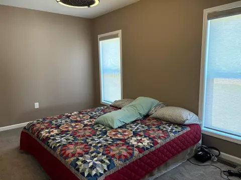 Bedroom - 549 Rivers, Gladwin, MI 48624 photo 1 of 7