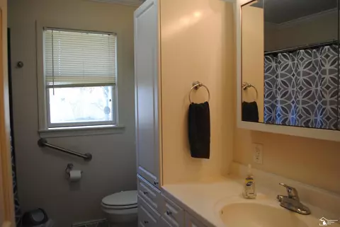 1319 Mccormick, Monroe, MI 48162 photo 12