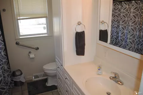 1319 Mccormick, Monroe, MI 48162 photo 14