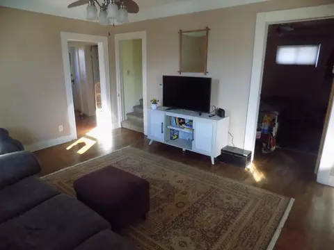 139 E Grout, Gladwin, MI 48624 photo 3