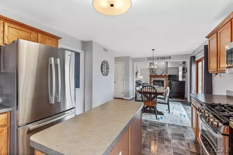 1706 Wind Dancer, Tecumseh, MI 49286 photo 12