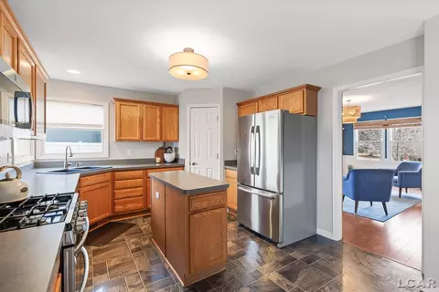 1706 Wind Dancer, Tecumseh, MI 49286 photo 11