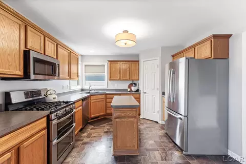 1706 Wind Dancer, Tecumseh, MI 49286 photo 10
