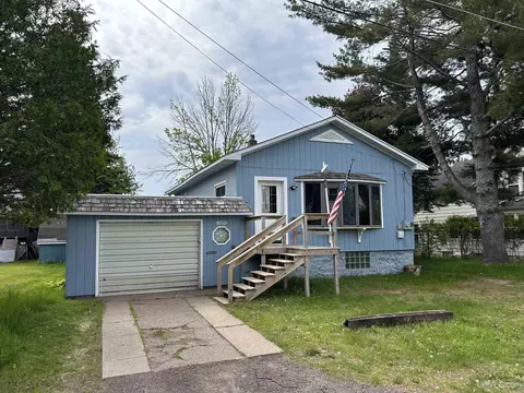 56198 Calumet, Calumet, MI 49913