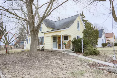 73341 Floral, Armada, MI 48005