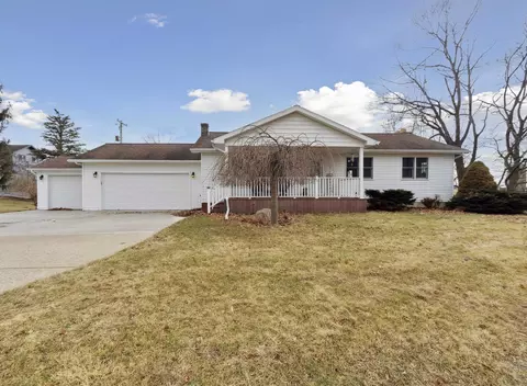 10400 Henderson, Corunna, MI 48817