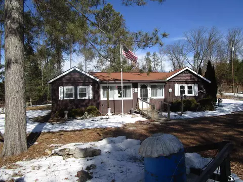 106 W Harley Beagle, Harrison, MI 48625