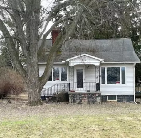 1518 Triple Oak, Fenton, MI 48430