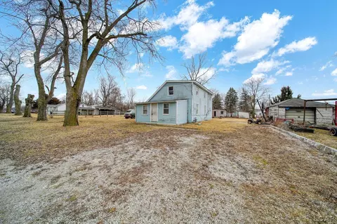 2739 Drexel, Adrian, MI 49221 photo 2