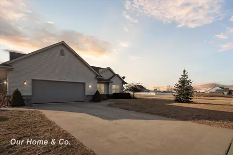 4522 E Xrds, Bay City, MI 48706