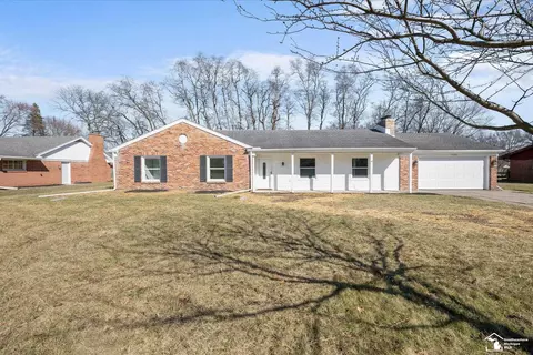 7130 Glenmore, Lambertville, MI 48144