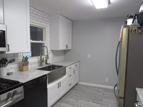 Kitchen - 3300 N Custer, Monroe, MI 48162 photo 1 of 3