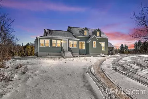 n16024 Maple Street, Spalding, MI 49886