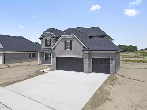 Exterior - 16853 Glenhurst #191, Macomb, MI 48044 photo 5 of 8