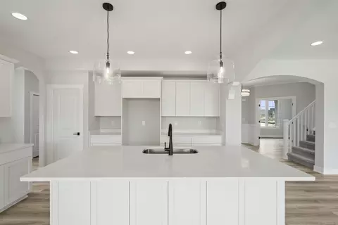 Kitchen - 16853 Glenhurst #191, Macomb, MI 48044 photo 4 of 4