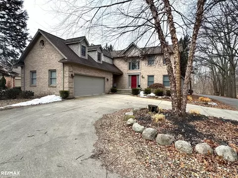 39801 Moravian, Clinton Township, MI 48036