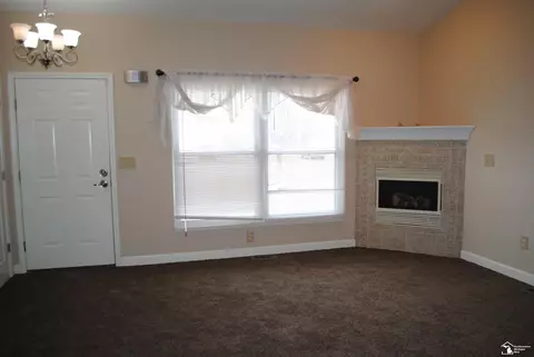 15504 Pointe Verda Ln, Monroe, MI 48161 photo 7