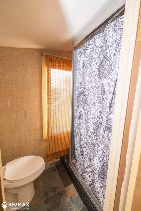 Bath - 6169 Flushing, Flushing, MI 48433 photo 2 of 2