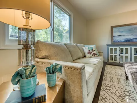 Living - 3469 Clairmont, Monroe, MI 48162 photo 1 of 3