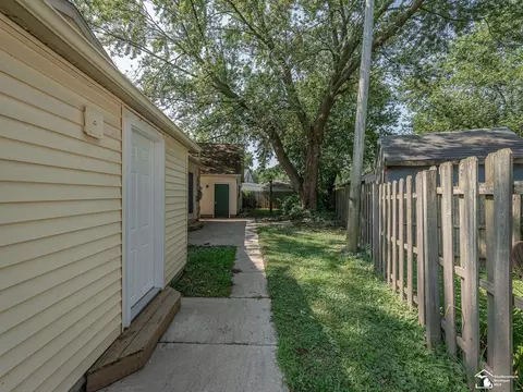 Exterior - 3469 Clairmont, Monroe, MI 48162 photo 5 of 8