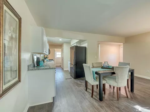 Dining - 3469 Clairmont, Monroe, MI 48162 photo 3 of 3