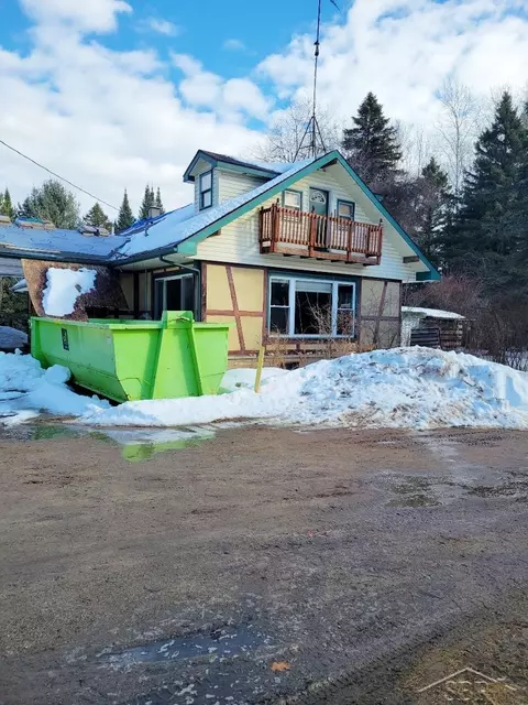 390 N Roscommon, Roscommon, MI 48653