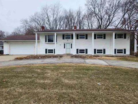384 River, Bay City, MI 48706