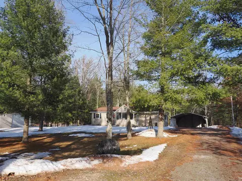 3281 Frisbee, Lewiston, MI 49756