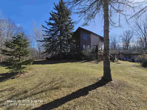 5825 Hasco, Vassar, MI 48768