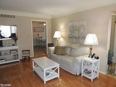 45509 Dover, Macomb, MI 48044 photo 8