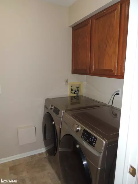 45509 Dover, Macomb, MI 48044 photo 19