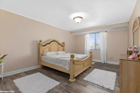 Bedroom - 16433 Moore Park, Macomb, MI 48044 photo 1 of 5