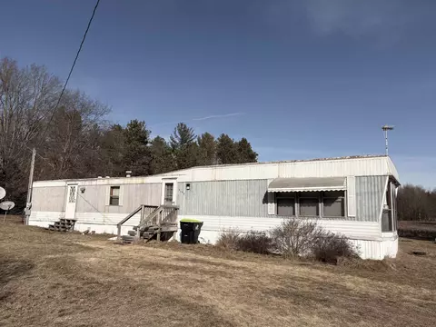 Undisclosed, Harrison, MI 48625 photo 2