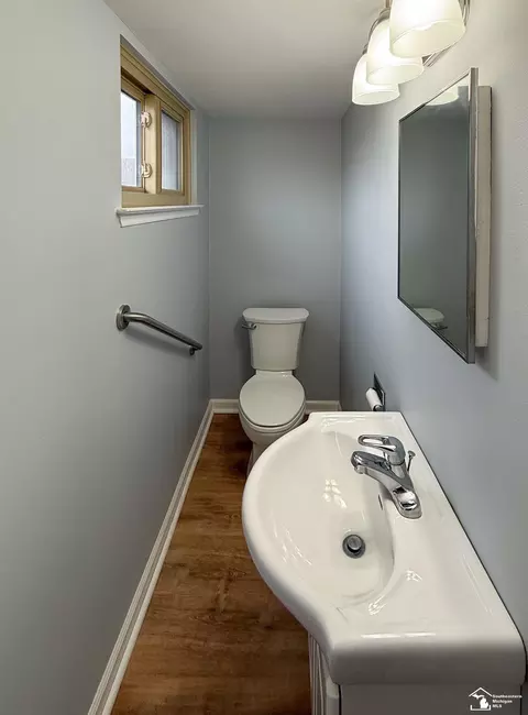 9741 Pine, Taylor, MI 48180 photo 16