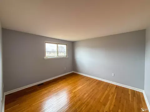 9741 Pine, Taylor, MI 48180 photo 8