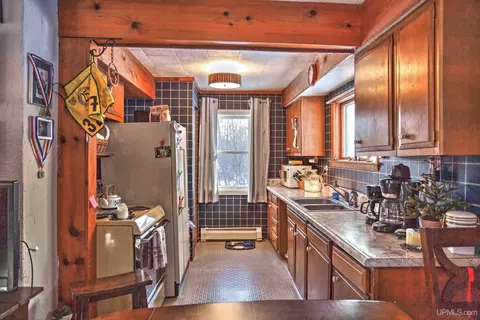 N10280 Spring, Ramsay, MI 49959 photo 17