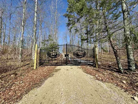 W5850 Old Cc Rd, Hermansville, MI 49847