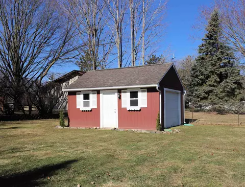 6280 River, Flushing, MI 48433 photo 25