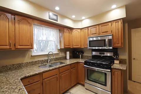 6280 River, Flushing, MI 48433 photo 9