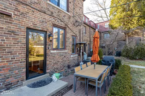 Exterior - 498 Saint Clair, Grosse Pointe, MI 48230 photo 4 of 8