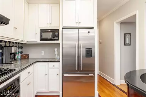 Kitchen - 498 Saint Clair, Grosse Pointe, MI 48230 photo 1 of 2