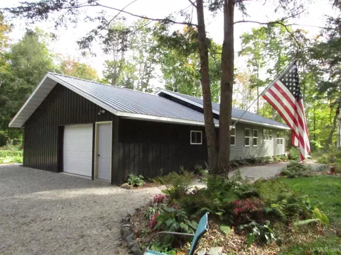 N3594 Raspberry, Munising, MI 49862