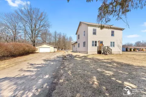 30000 Prescott, Romulus, MI 48174