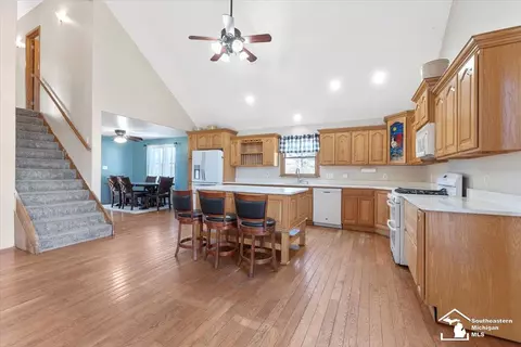 30000 Prescott, Romulus, MI 48174 photo 12