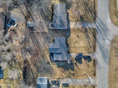 View/Area - 5042 E Stanley, Flint, MI 48506 photo 4 of 5