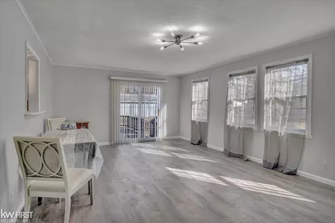 Living - 5042 E Stanley, Flint, MI 48506 photo 3 of 3