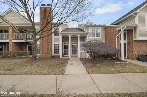 56528 Chesapeake Unit #BLDG 5, Shelby Township, MI 48316