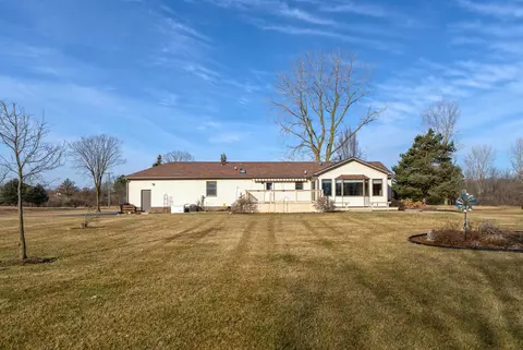 5395 Bethuy, Casco, MI 48064 photo 11